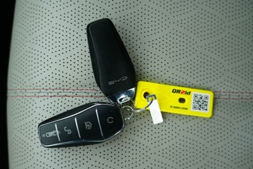https://vehicle-cdn.autoleague.cloud/30641_U513357_30.jpg