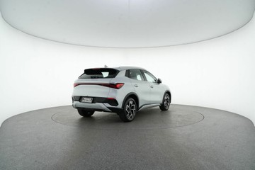 https://vehicle-cdn.autoleague.cloud/30641_U513357_7.jpg