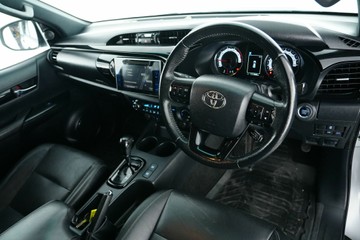 https://vehicle-cdn.autoleague.cloud/30641_U513359_19.jpg