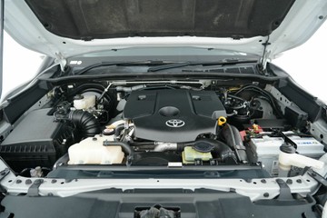 https://vehicle-cdn.autoleague.cloud/30641_U513359_35.jpg