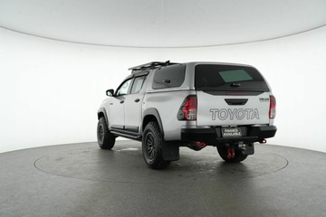 https://vehicle-cdn.autoleague.cloud/30641_U513359_5.jpg