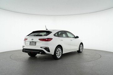https://vehicle-cdn.autoleague.cloud/30641_U513373_7.jpg