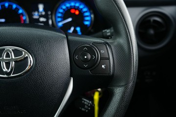 https://vehicle-cdn.autoleague.cloud/30641_U513394_17.jpg
