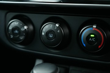 https://vehicle-cdn.autoleague.cloud/30641_U513394_22.jpg