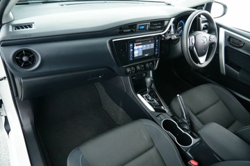https://vehicle-cdn.autoleague.cloud/30641_U513394_24.jpg