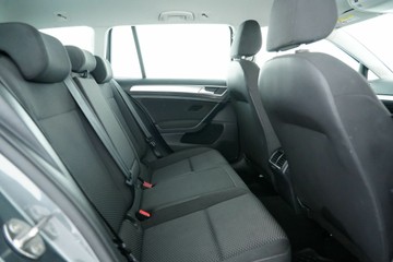 https://vehicle-cdn.autoleague.cloud/30641_U513405_11.jpg