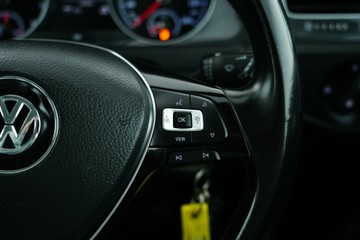 https://vehicle-cdn.autoleague.cloud/30641_U513405_17.jpg