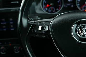 https://vehicle-cdn.autoleague.cloud/30641_U513405_19.jpg