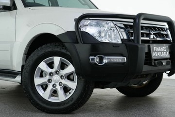 https://vehicle-cdn.autoleague.cloud/30641_U513413_2.jpg