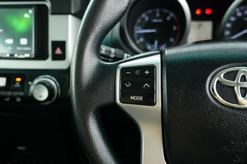 https://vehicle-cdn.autoleague.cloud/30641_U513416_24.jpg