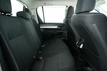 https://vehicle-cdn.autoleague.cloud/30641_U513417_13.jpg