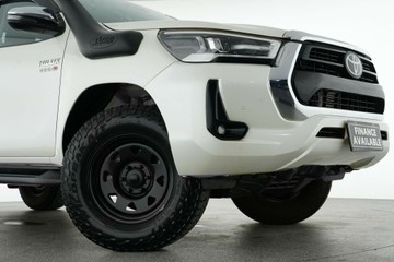 https://vehicle-cdn.autoleague.cloud/30641_U513417_2.jpg