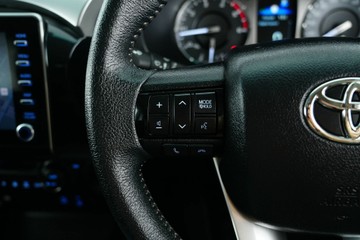 https://vehicle-cdn.autoleague.cloud/30641_U513417_21.jpg