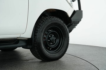 https://vehicle-cdn.autoleague.cloud/30641_U513418_9.jpg