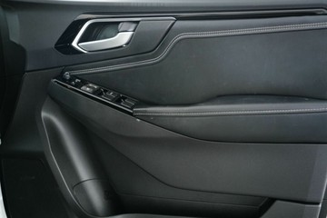 https://vehicle-cdn.autoleague.cloud/30641_U513420_15.jpg