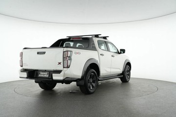 https://vehicle-cdn.autoleague.cloud/30641_U513420_9.jpg