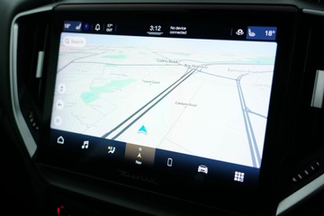 https://vehicle-cdn.autoleague.cloud/30641_U513428_24.jpg