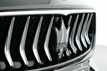 https://vehicle-cdn.autoleague.cloud/30641_U513428_3.jpg