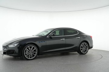 https://vehicle-cdn.autoleague.cloud/30641_U513428_6.jpg