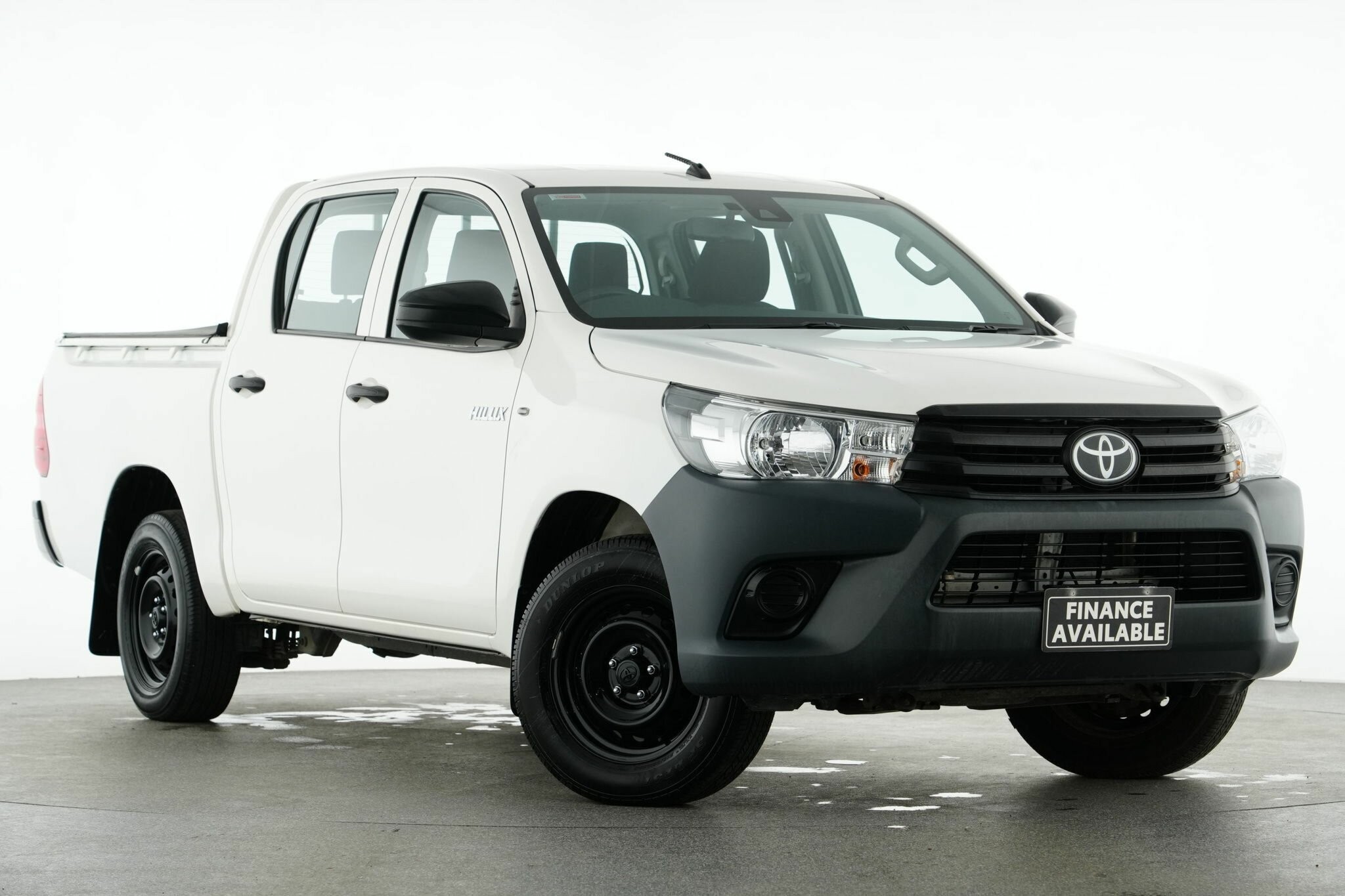 Toyota Hilux image 1