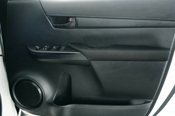 https://vehicle-cdn.autoleague.cloud/30641_U513438_13.jpg