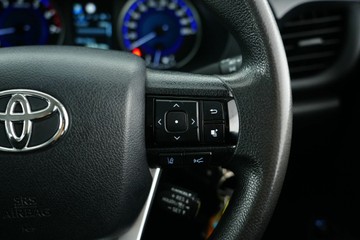 https://vehicle-cdn.autoleague.cloud/30641_U513438_17.jpg