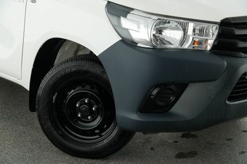 https://vehicle-cdn.autoleague.cloud/30641_U513438_2.jpg