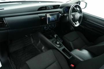 https://vehicle-cdn.autoleague.cloud/30641_U513438_24.jpg