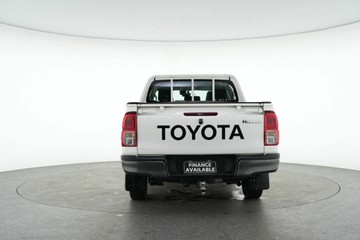 https://vehicle-cdn.autoleague.cloud/30641_U513438_6.jpg
