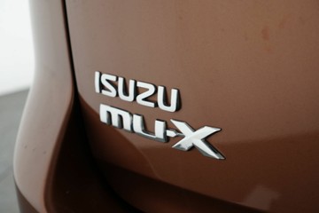 https://vehicle-cdn.autoleague.cloud/30641_U513442_9.jpg