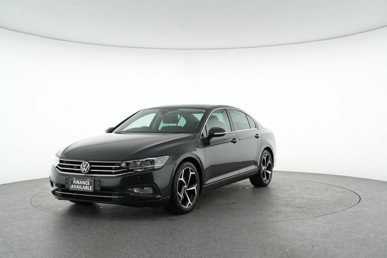 Volkswagen Passat image 4