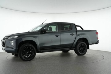 https://vehicle-cdn.autoleague.cloud/30641_U513447_5.jpg