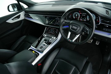 https://vehicle-cdn.autoleague.cloud/30641_U513448_18.jpg