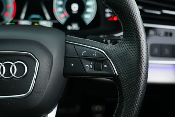 https://vehicle-cdn.autoleague.cloud/30641_U513448_19.jpg