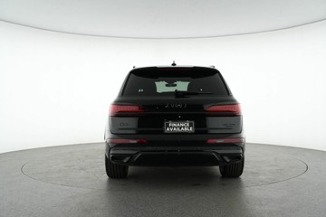 https://vehicle-cdn.autoleague.cloud/30641_U513448_6.jpg
