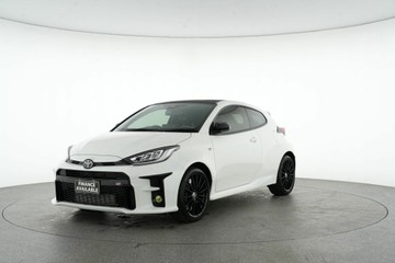 https://vehicle-cdn.autoleague.cloud/30641_U513449_4.jpg