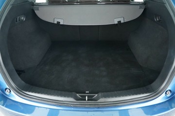 https://vehicle-cdn.autoleague.cloud/30641_U513466_12.jpg