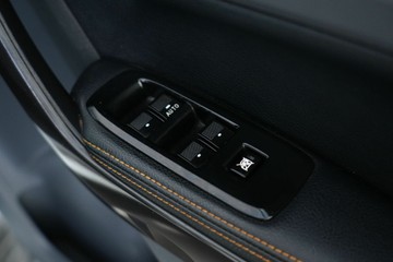 https://vehicle-cdn.autoleague.cloud/30641_U513477_19.jpg