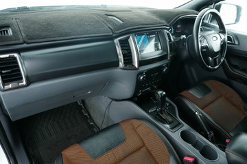 https://vehicle-cdn.autoleague.cloud/30641_U513477_27.jpg