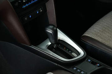 https://vehicle-cdn.autoleague.cloud/30641_U513485_26.jpg