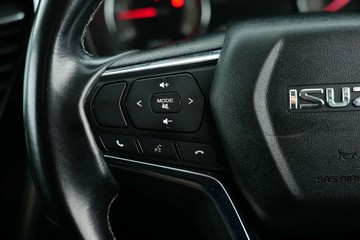 https://vehicle-cdn.autoleague.cloud/30641_U513492_19.jpg