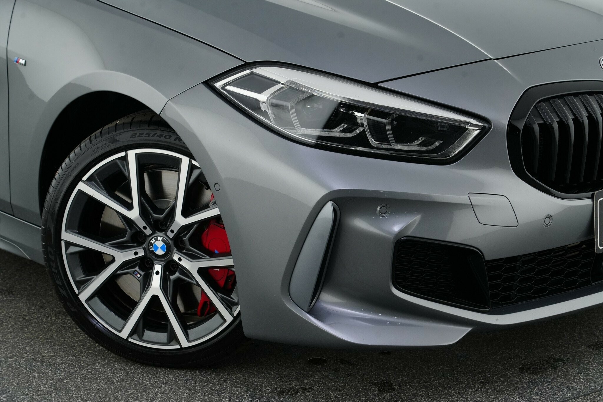 BMW 1 Series image 2