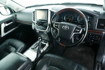 https://vehicle-cdn.autoleague.cloud/30641_U513510_15.jpg