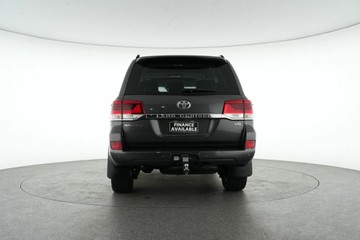 https://vehicle-cdn.autoleague.cloud/30641_U513510_6.jpg