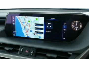 https://vehicle-cdn.autoleague.cloud/30641_U513513_22.jpg