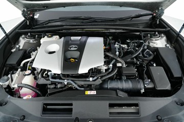 https://vehicle-cdn.autoleague.cloud/30641_U513513_32.jpg