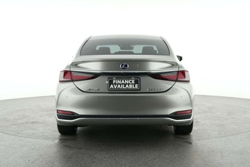 https://vehicle-cdn.autoleague.cloud/30641_U513513_6.jpg