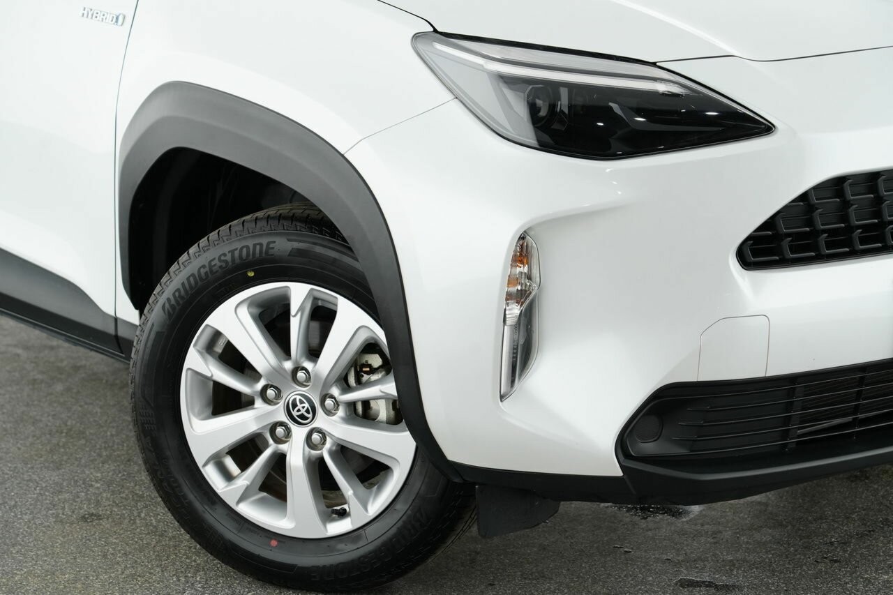 Toyota Yaris Cross image 2