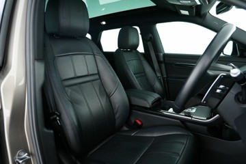 https://vehicle-cdn.autoleague.cloud/30641_U513534_15.jpg