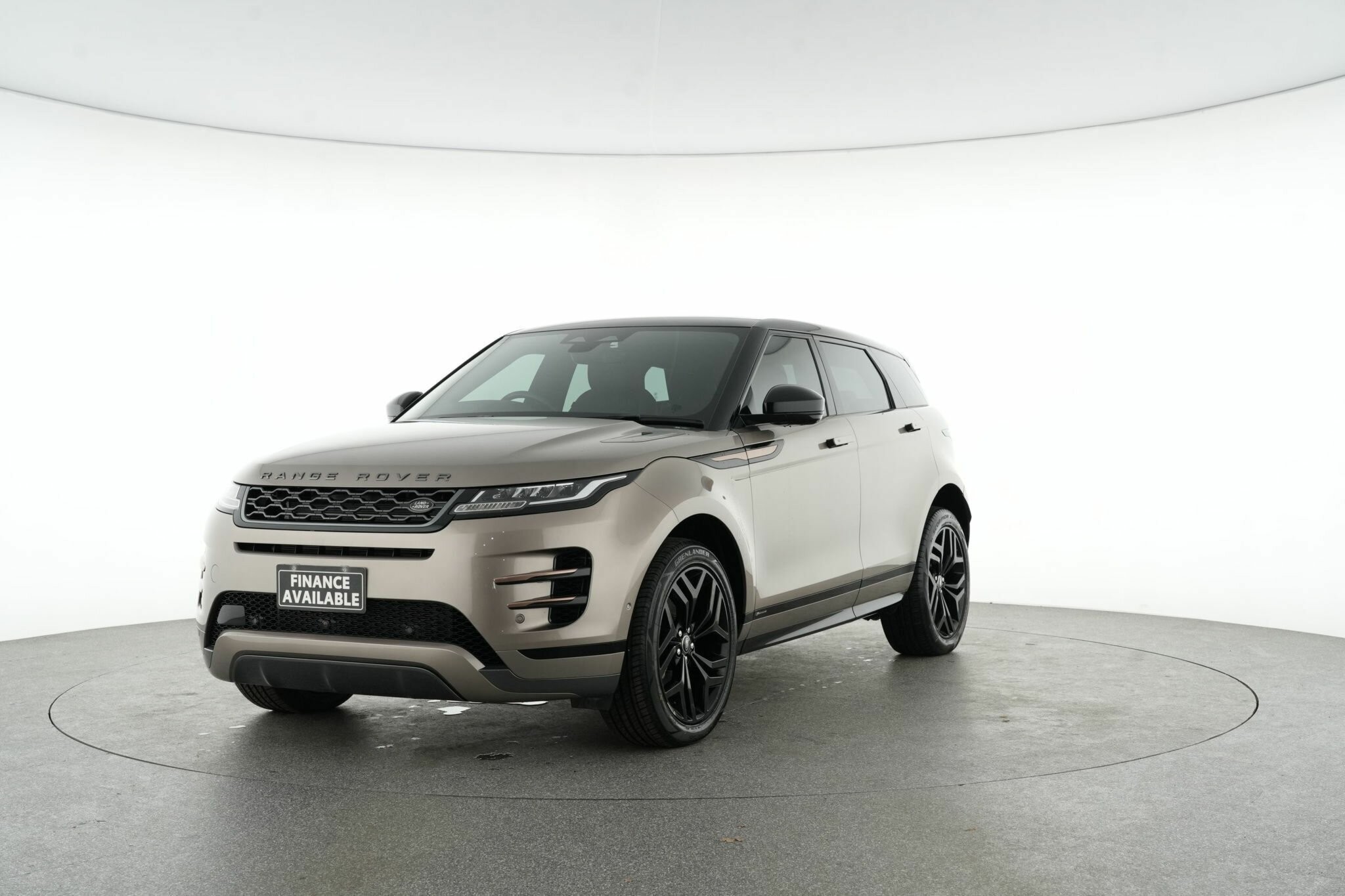Land Rover Range Rover Evoque image 4